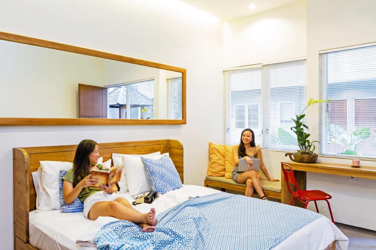 Seruni Guest House Denpasar Esterno foto